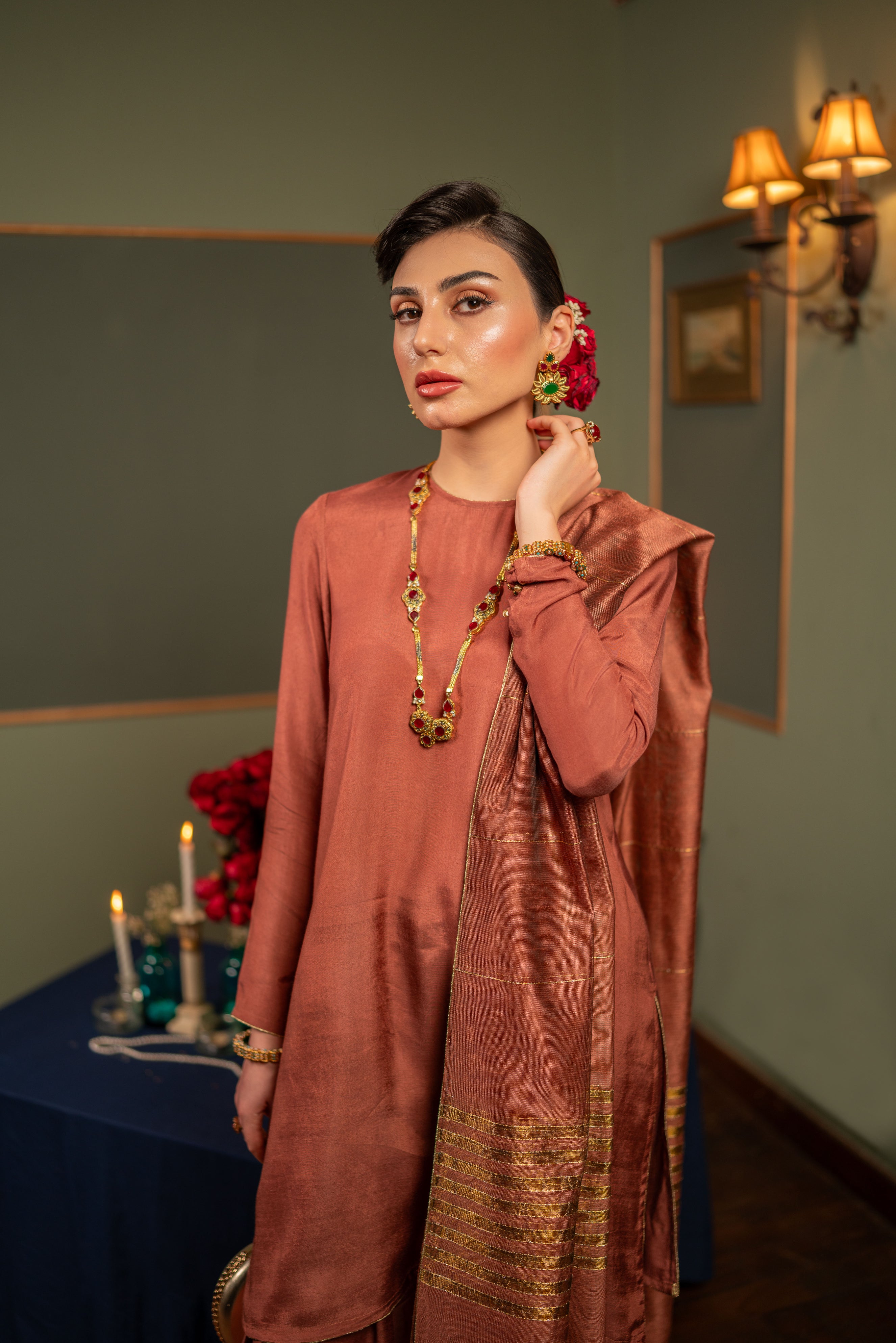 The Vintage Rose Set – Daak - Main Image