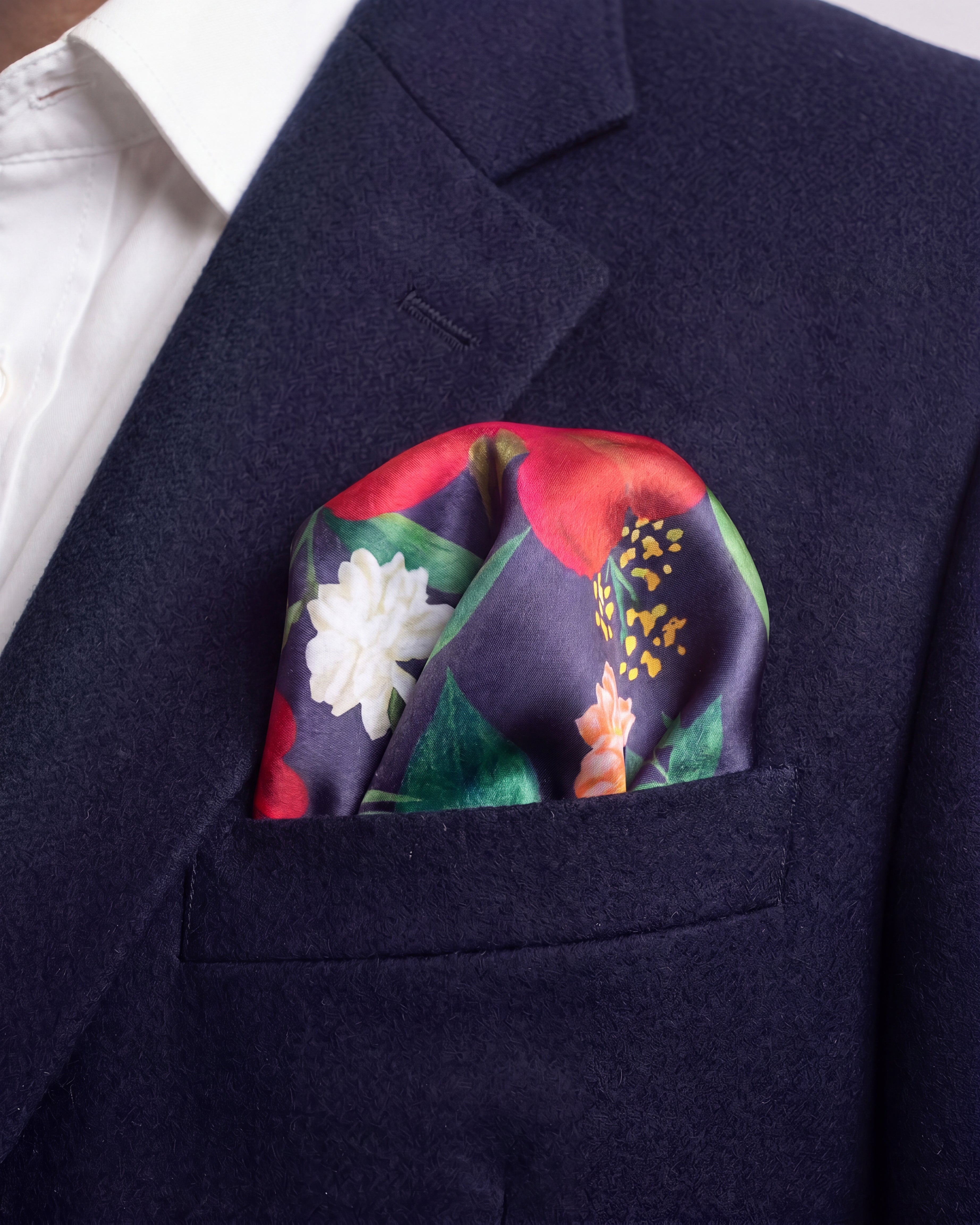 GULNAR - POCKET SQUARE
