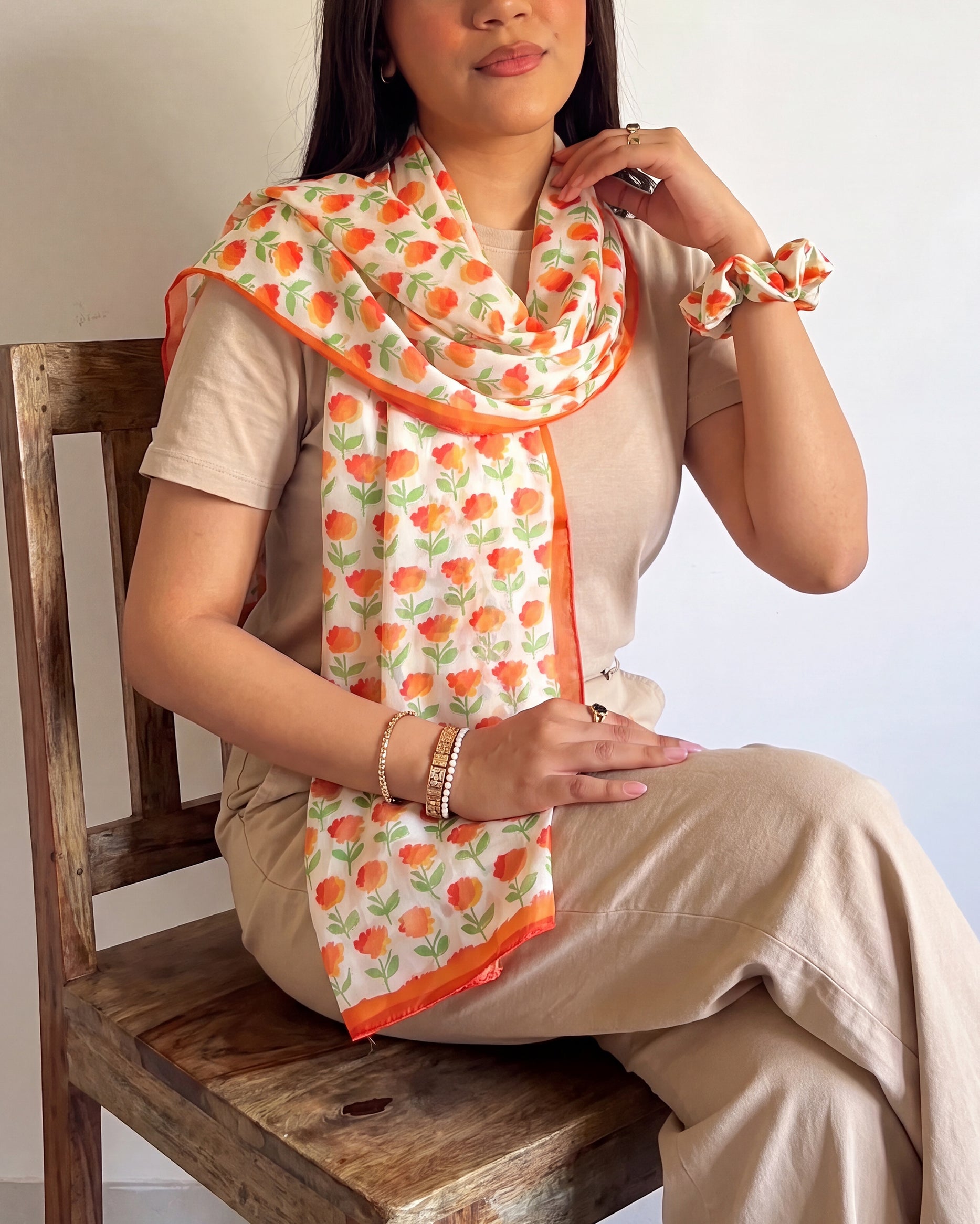 MARIGOLD STOLE - IVORY