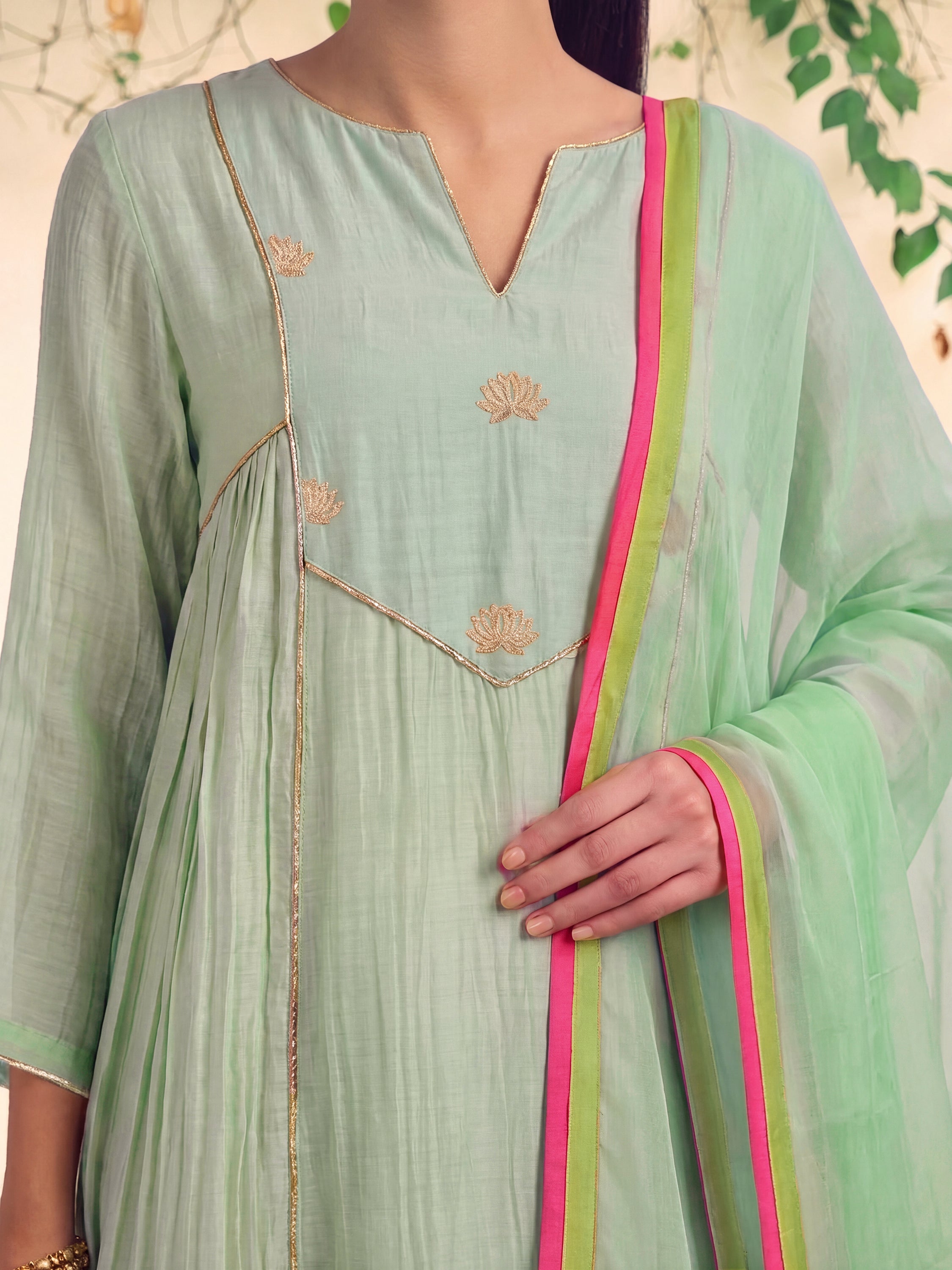 NAMRAH - KURTA SET