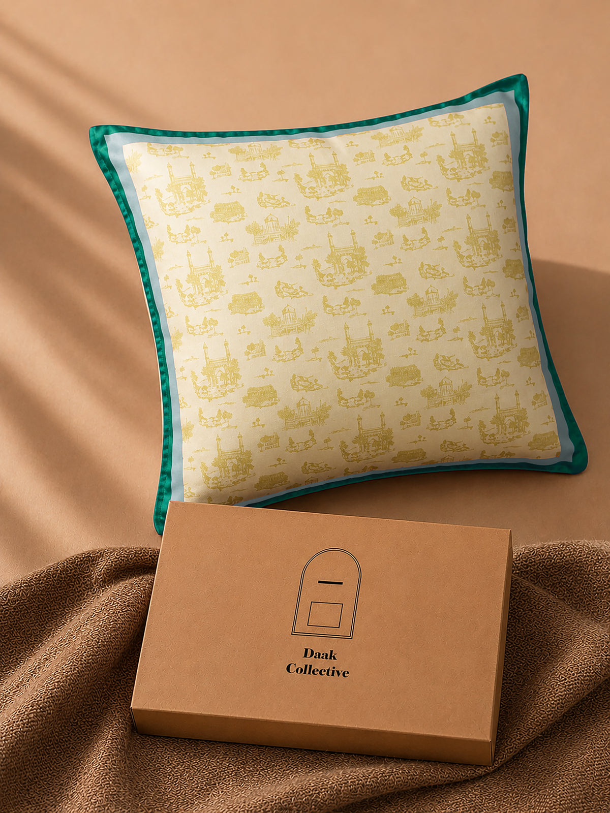 KARACHI CUSHIONS - BROWN