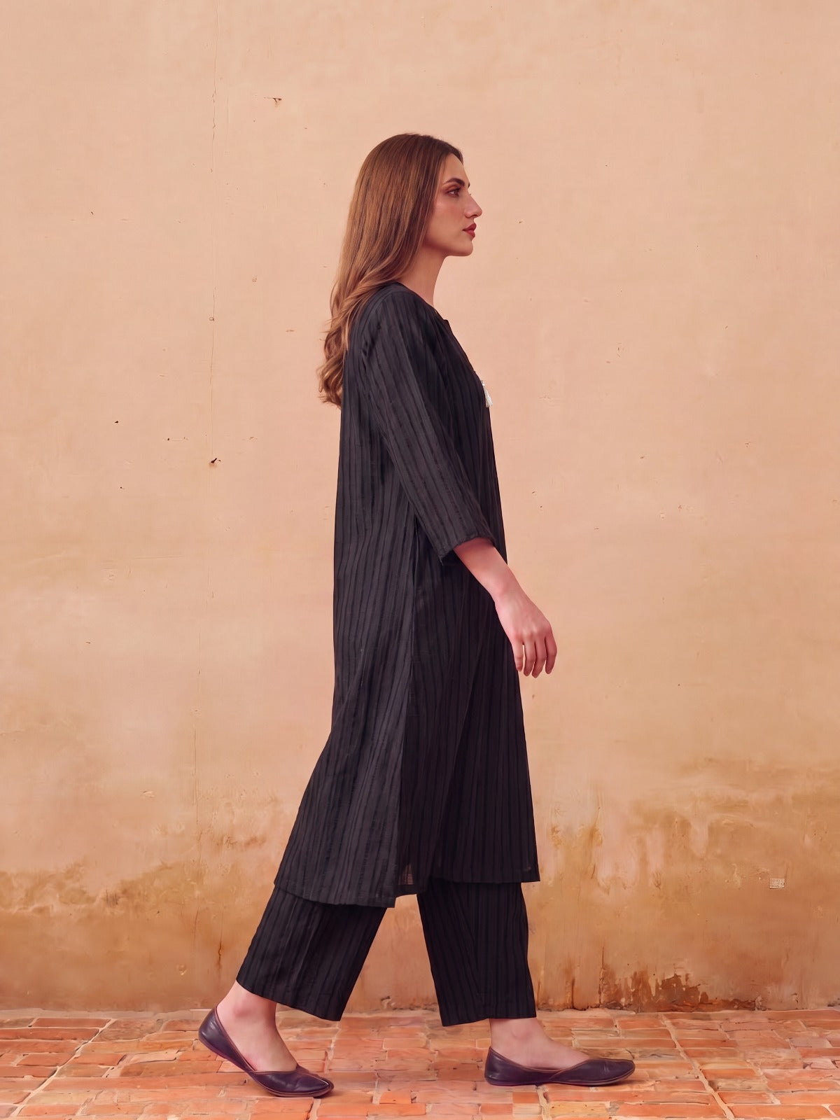 AMIRA - KURTA SET