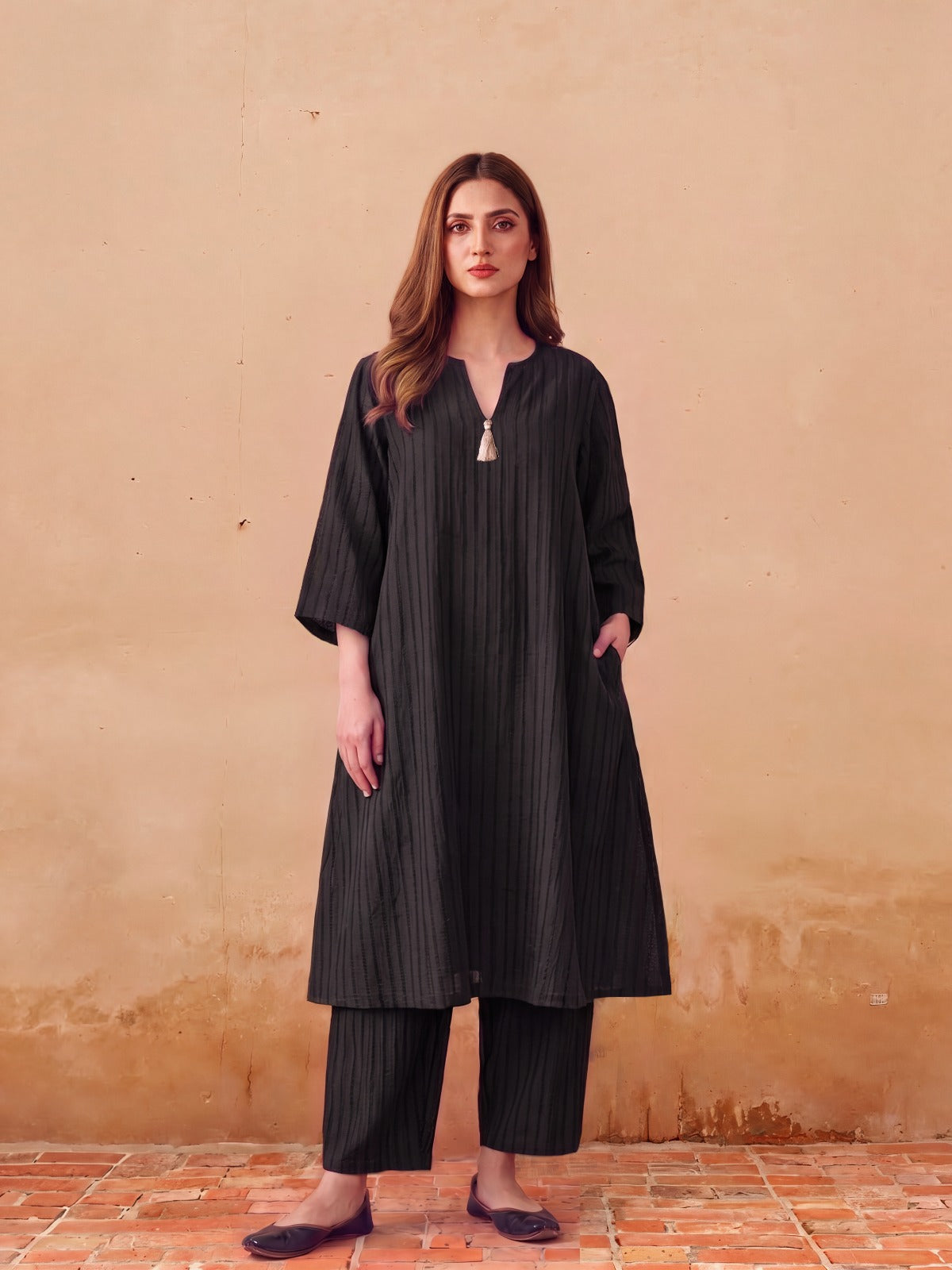AMIRA - KURTA SET